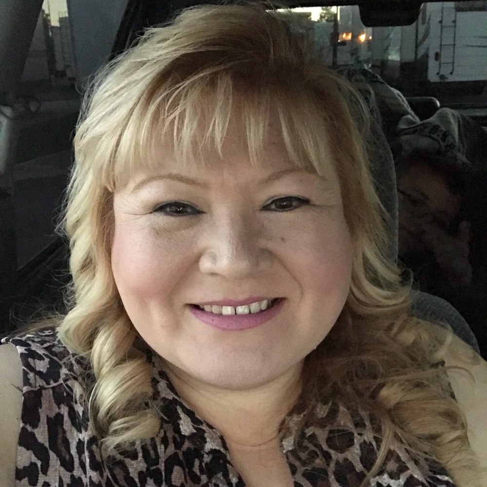 Meet your Posher, Denise